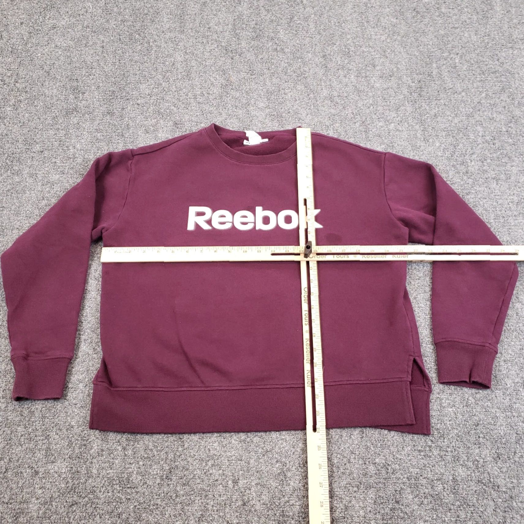 Reebok Reebok Womens Sweatshirt Medium Purple Pullover Crew Neck Long Sleeve Activewear Size M / US 6-8 / IT 42-44 - 2 Thumbnail