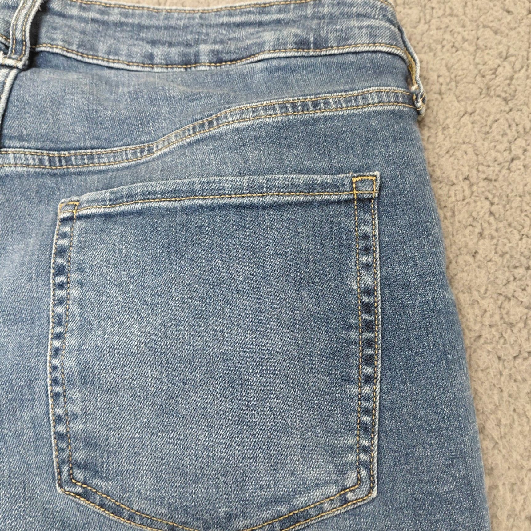 Old Navy Old Navy Jeans Womens 14L Blue O.G. Straight High Rise Secret Smooth Pocket 5-Pocket Denim Collection Regular Womens Jeans Size 36" / US 14 / IT 50 - 6 Thumbnail
