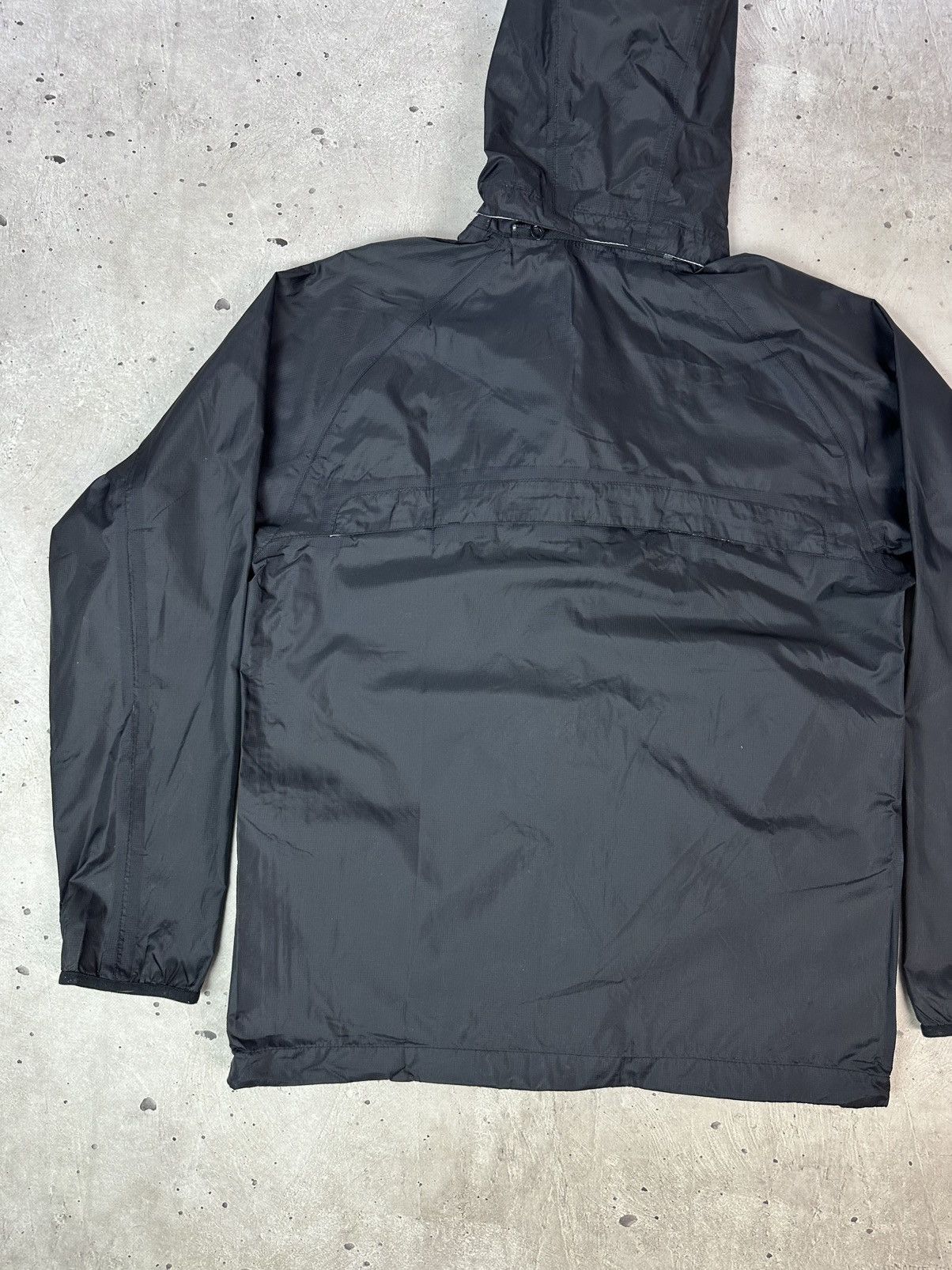 Other Quechua Balck Nylon Men’s Light Membrane Hooded Jacket Size US S / EU 44-46 / 1 - 14 Thumbnail