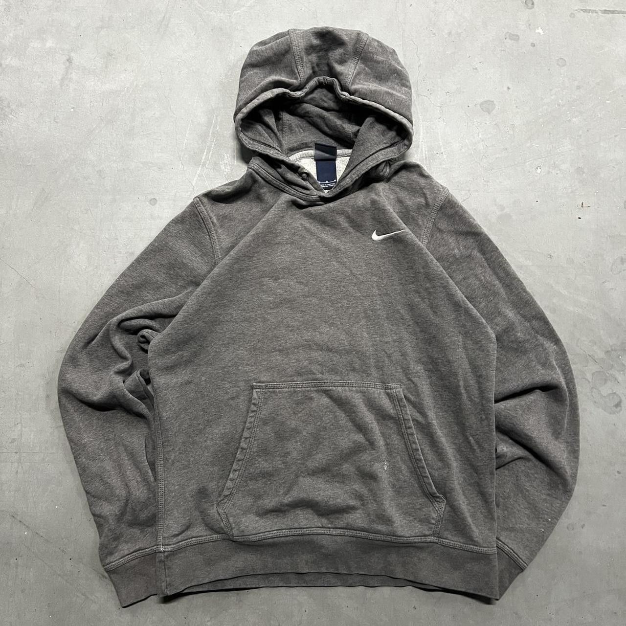 Nike Crazy Vintage Y2K/2000s Nike Blue tag Embroidered Swoosh Grey Hoodie! Size US M / EU 48-50 / 2 - 1 Thumbnail