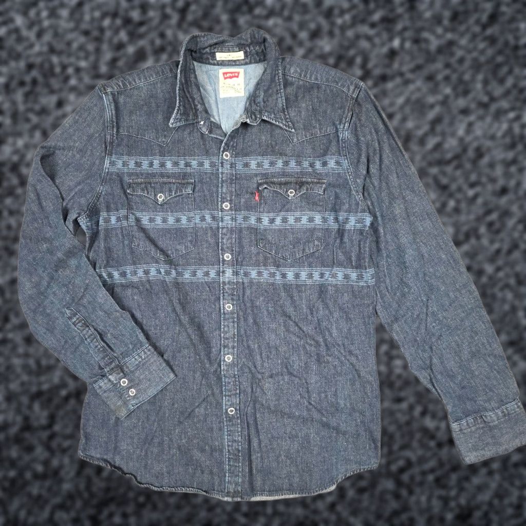 Levi's VINTAGE Levis Western Shirt Mens XL Slim Blue Pearl Snap Denim Cowboy Rancher Size US XL / EU 56 / 4 - 1 Thumbnail