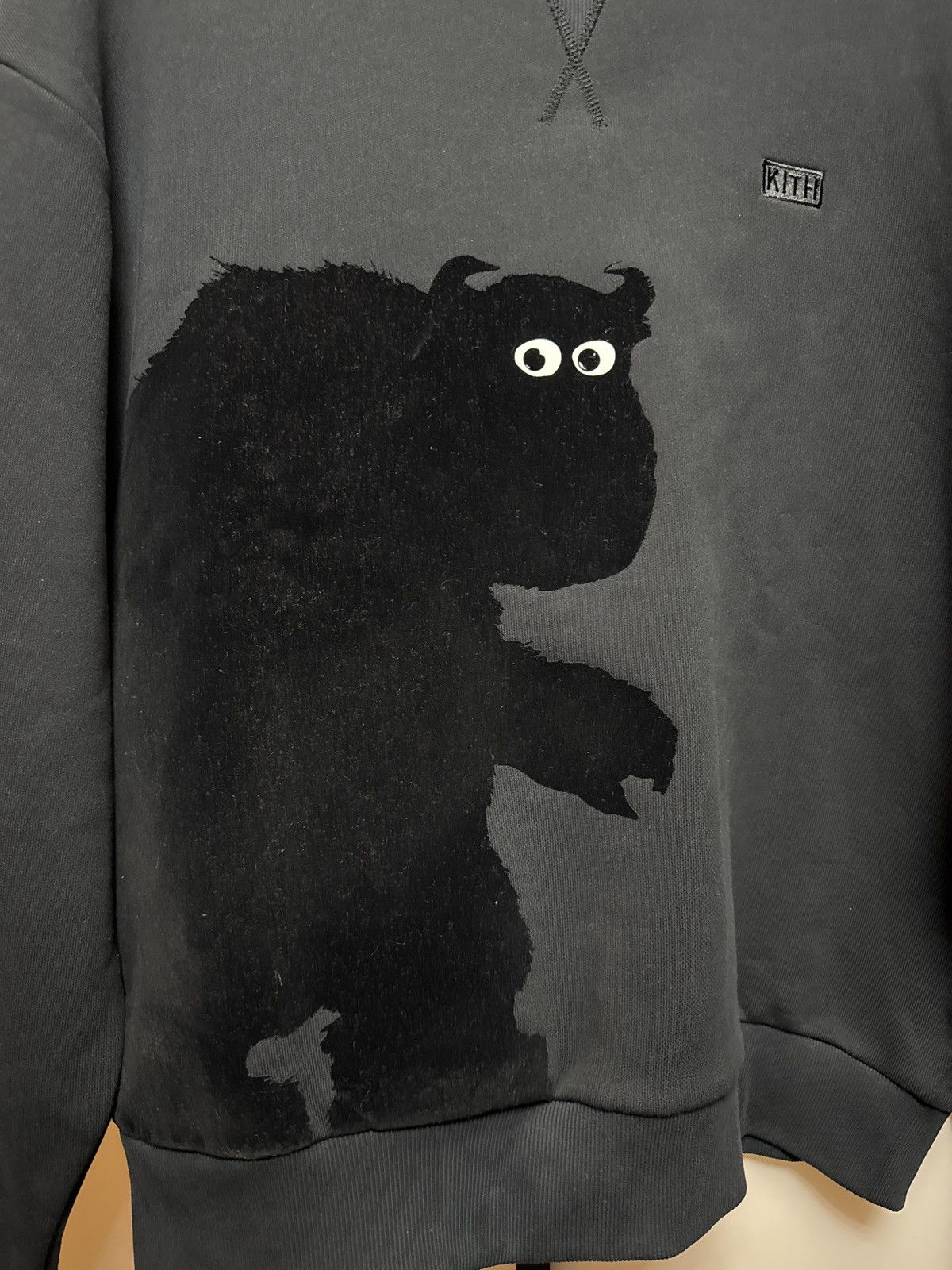 Kith Kith Disney Pixar Sully nelson crewneck size medium Size US M / EU 48-50 / 2 - 2 Thumbnail