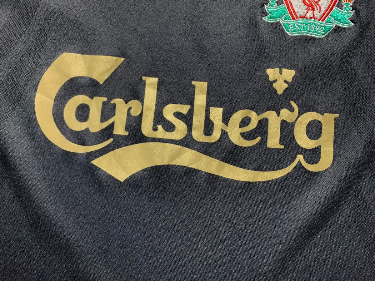 Vintage Vintage adidas Liverpool soccer jersey black away size S Size US S / EU 44-46 / 1 - 3 Thumbnail