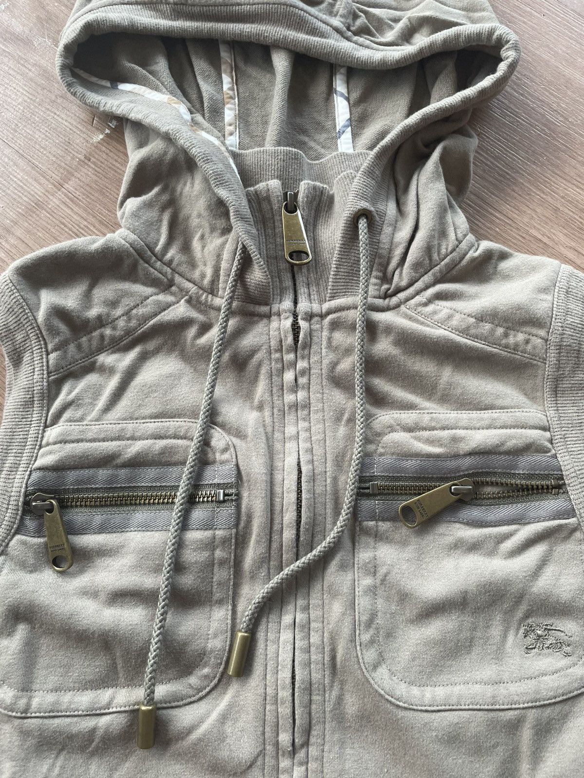 Burberry Burberry blue label sleeveless hoodie Size 38L - 2 Thumbnail