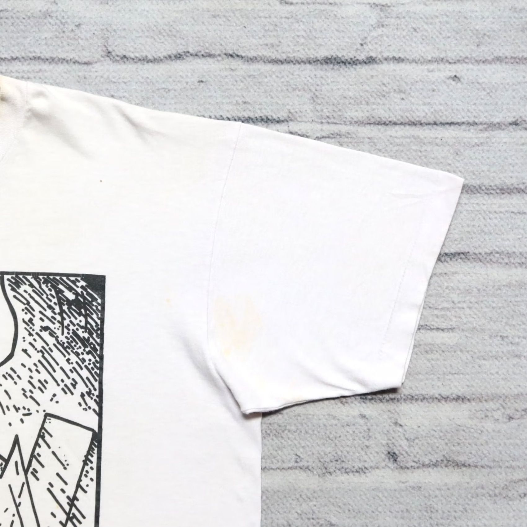 Fruit Of The Loom Vintage Talking Heads David Byrne Tour Shirt XL White Mens T-Shirt 90s Rare Vintage Shirt Size US XL / EU 56 / 4 - 5 Thumbnail
