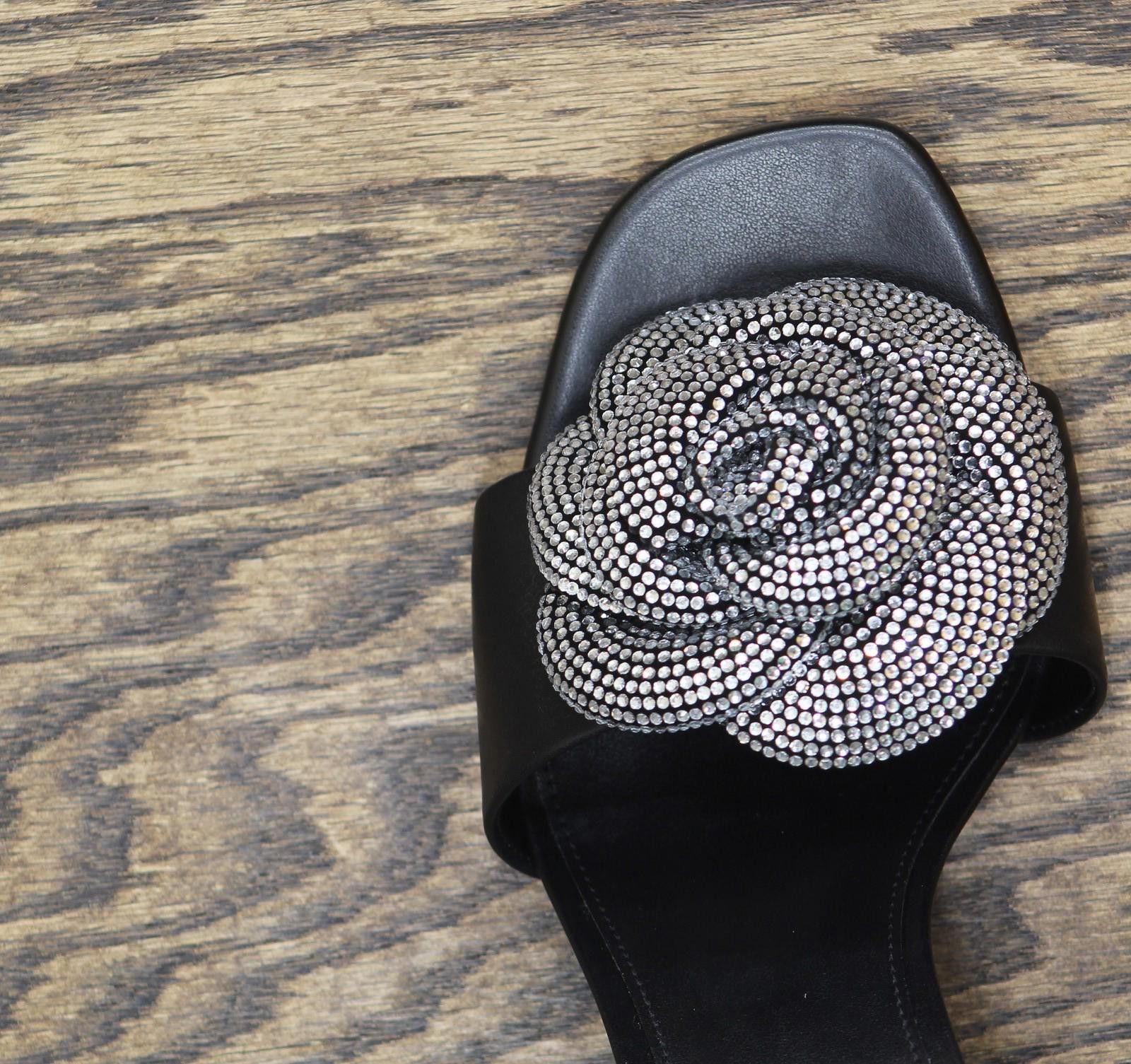 Michael Kors Michael Michael Kors Heeled Rosette Stiletto Heels Black 9m Size US 9 / IT 39 - 8 Thumbnail