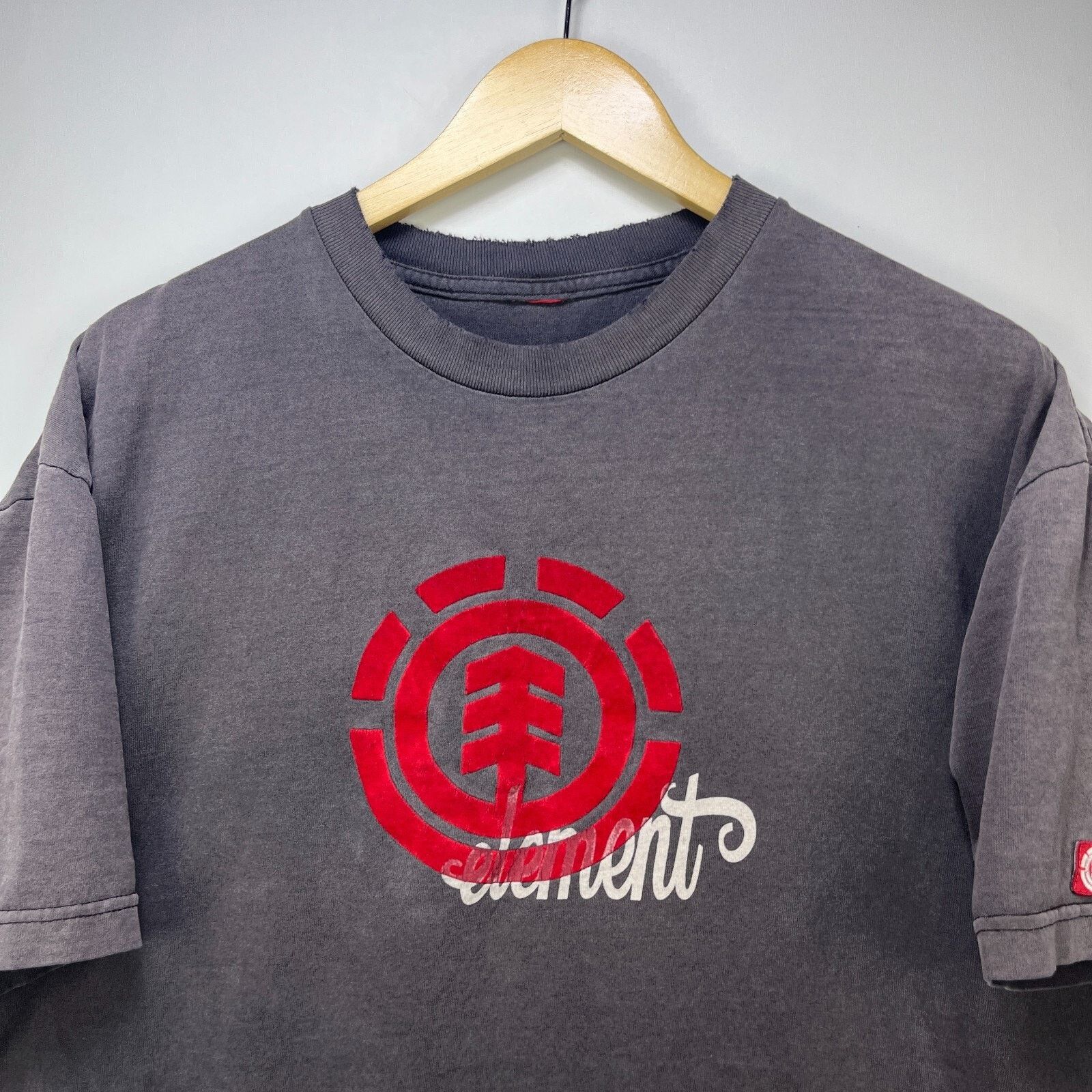 Element × Vintage Vintage Element Skateboard Sun-Faded Y2K T-Shirt XL Skater Size US XL / EU 56 / 4 - 2 Thumbnail