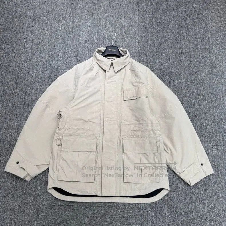 Balenciaga Balenciaga Multi-Pocket Embroidered Jacket. Size US S / EU 44-46 / 1 - 1 Thumbnail