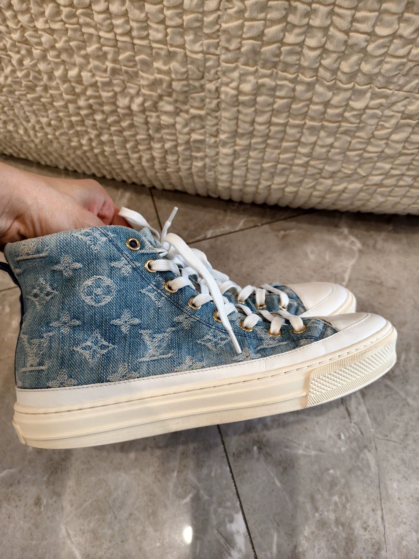 Louis Vuitton LV Denim High-Top Sneakers Size 37 (Fits 37.5) Pre-owned Size US 7 / IT 37 - 1 Thumbnail