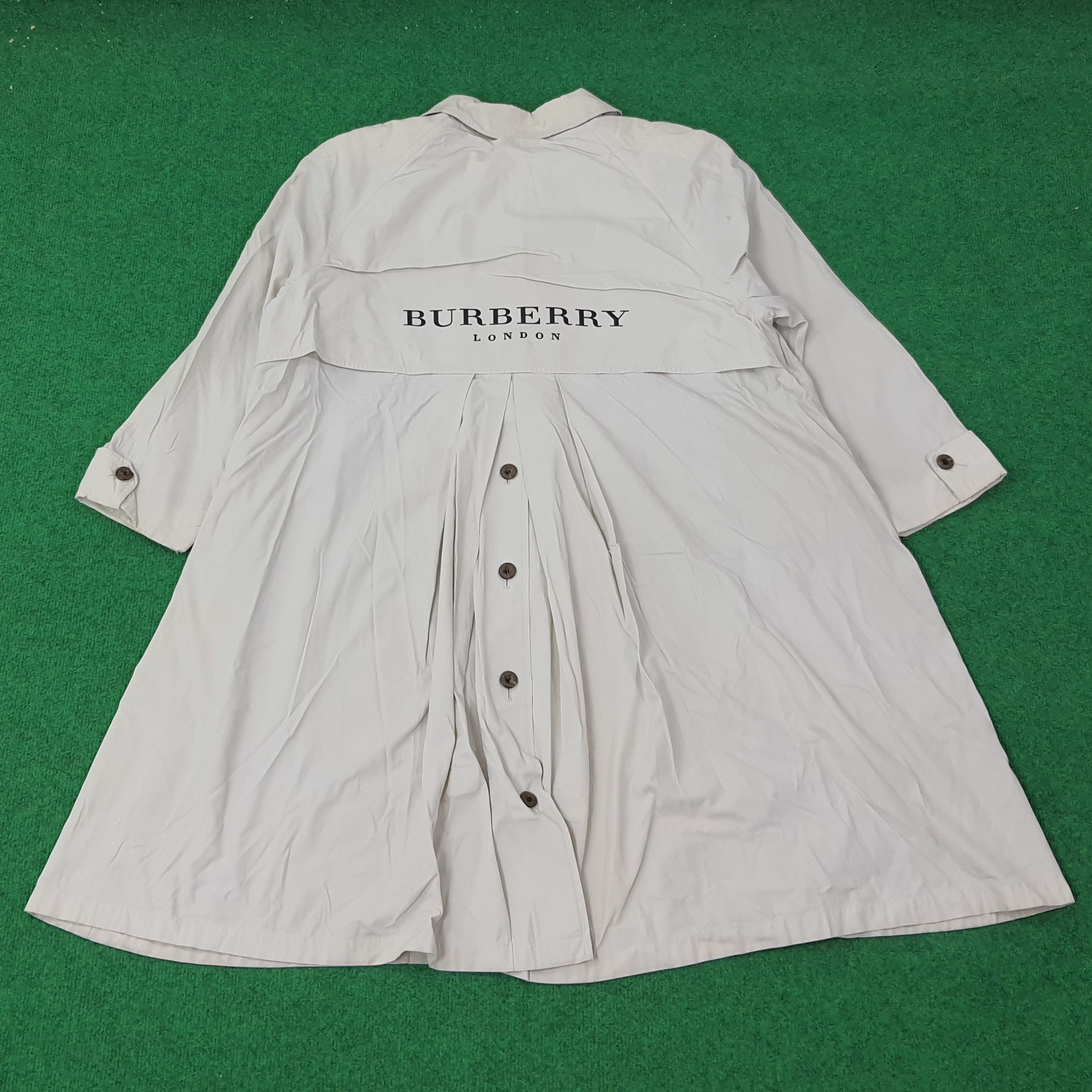 Burberry Vintage Burberrys Custom Logo Trench Jacket C246N4 Size L / US 10 / IT 46 - 1 Thumbnail