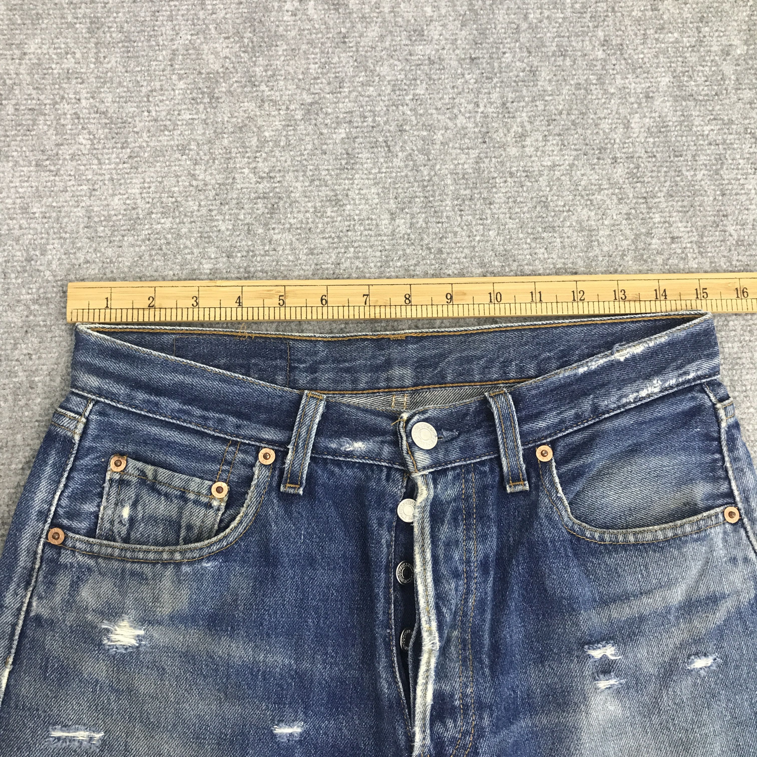 Levi's Rare Levis 501 Distressed Style Denim Jeans Size US 31 - 7 Thumbnail