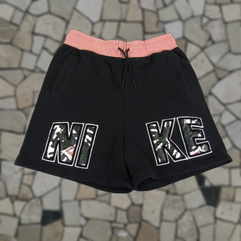 Nike Nike Shorts Womens Small Black Pink Camo French Terry Sweats Joggers Athletic Size 28" / US 6 / IT 42 - 1 Thumbnail