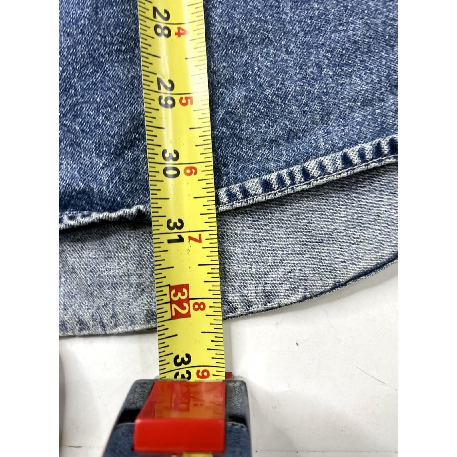 Levi's VINTAGE Levi's Denim Shirt Mens L Blue Western Metal Buttons 90s Pocketed Button-Up Denim Shirt Men Blue Western Metal Buttons 90s Size US L / EU 52-54 / 3 - 6 Thumbnail