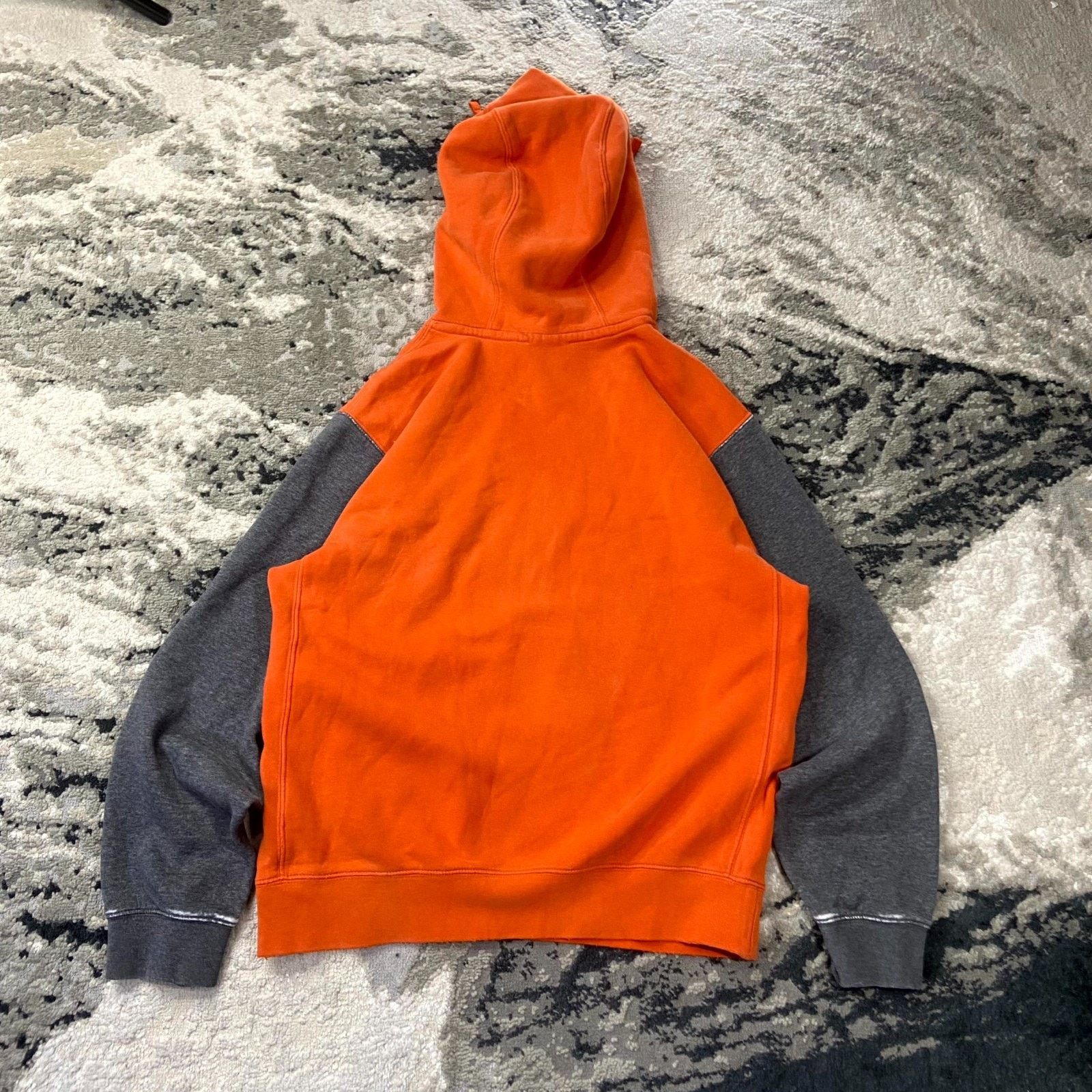 Nike Nike Hoodie Mens Small Orange Colorblock Fleece Lined Ribbed Size US S / EU 44-46 / 1 - 2 Thumbnail