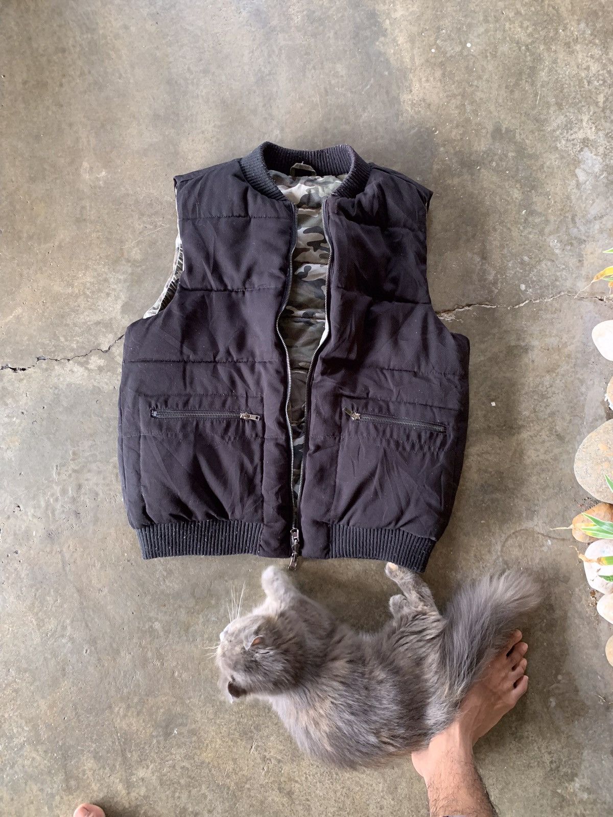 Japanese Brand × Vintage VTG Army Tactical Camou Reversible Down Puffer Vase Size US M / EU 48-50 / 2 - 9 Thumbnail