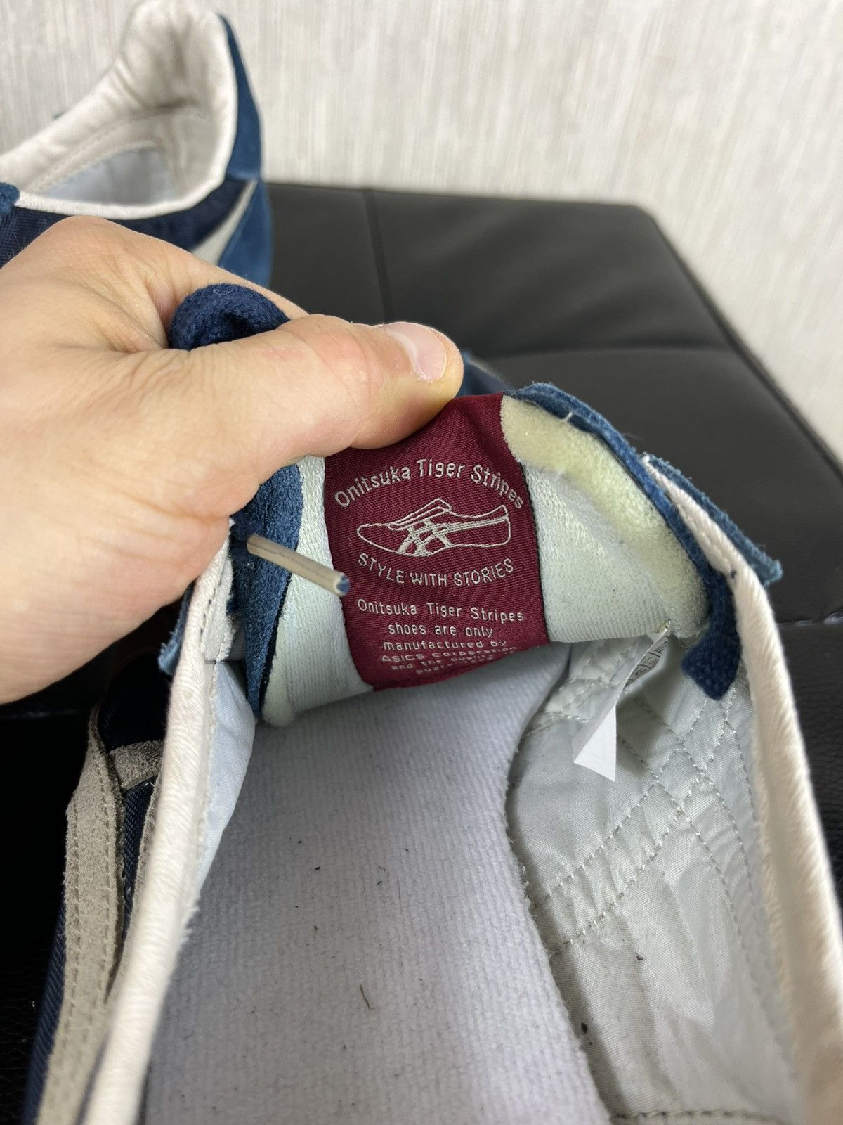 Asics Vintage OG Asics Onitsuka Tiger y2k suede sneakers shoes low Size US 10.5 / EU 43-44 - 23 Thumbnail