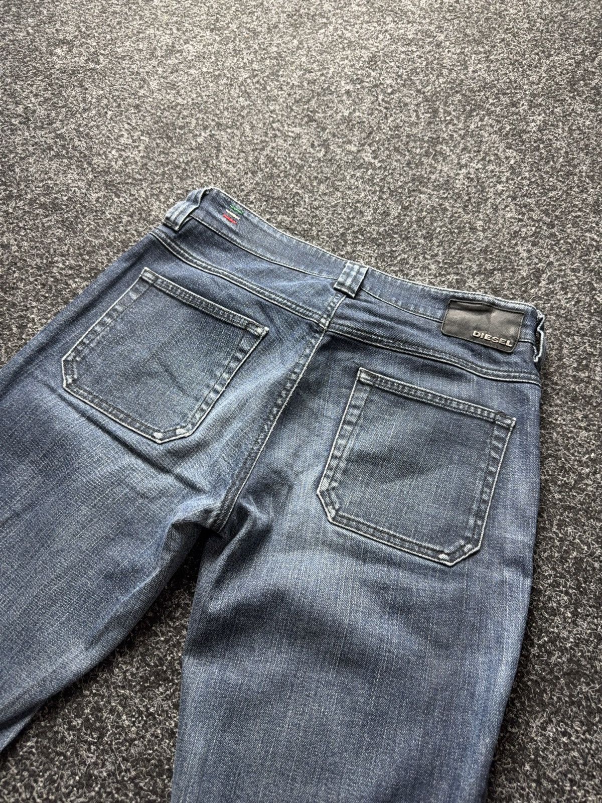 Diesel Luxury 00s Diesel FLUZI Flare Bootcut Jeans Y2K Denim Fade Size 30" / US 8 / IT 44 - 18 Thumbnail