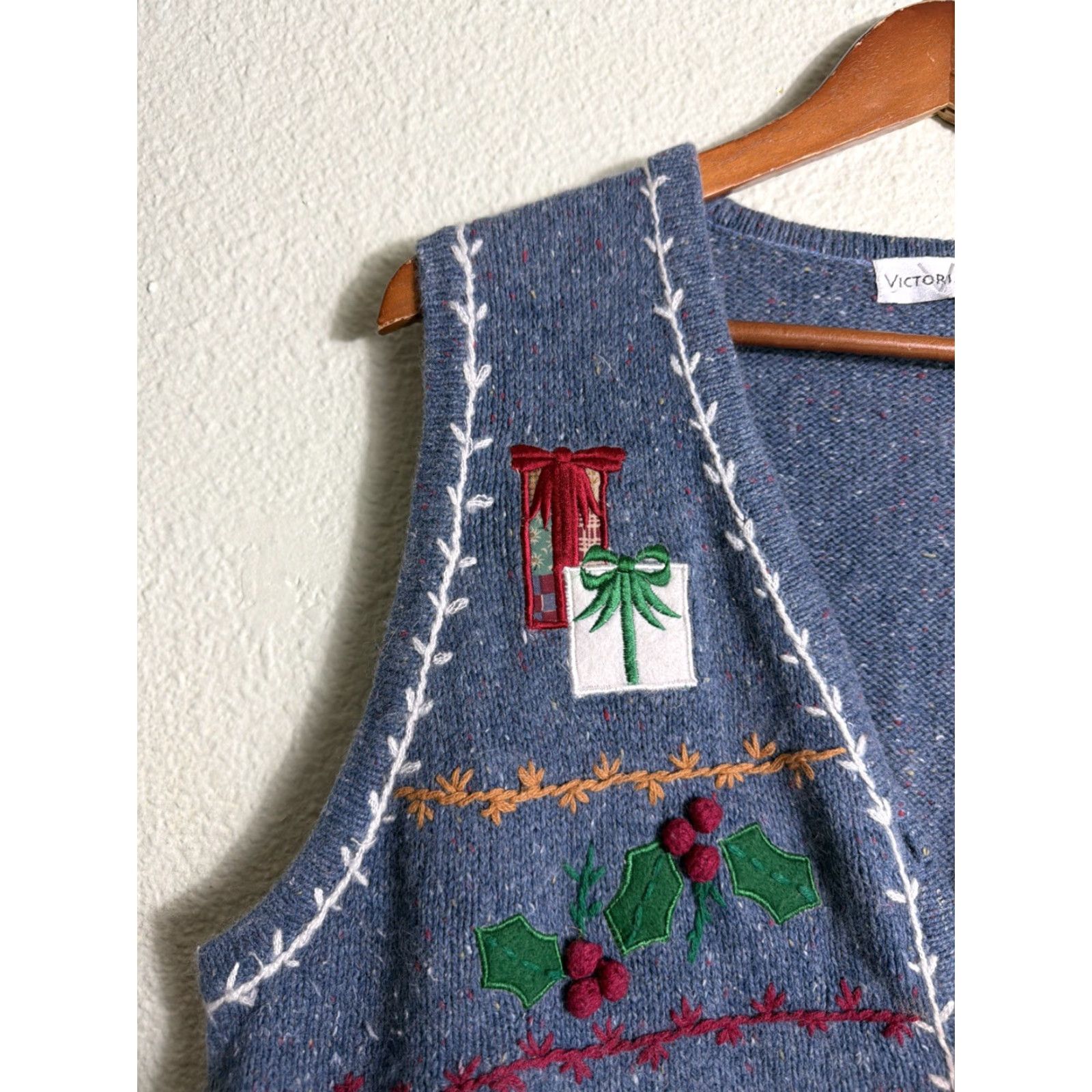 Vintage VINTAGE Victoria Jones Snowman Wool Button XL Blue Vest Sweater Womens Size XL / US 12-14 / IT 48-50 - 2 Thumbnail