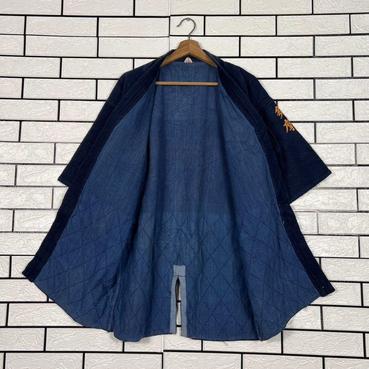 Vintage Japan Indigo Blue Sashiko Thick Weave Kimono #4147-C189 Size US L / EU 52-54 / 3 - 13 Thumbnail