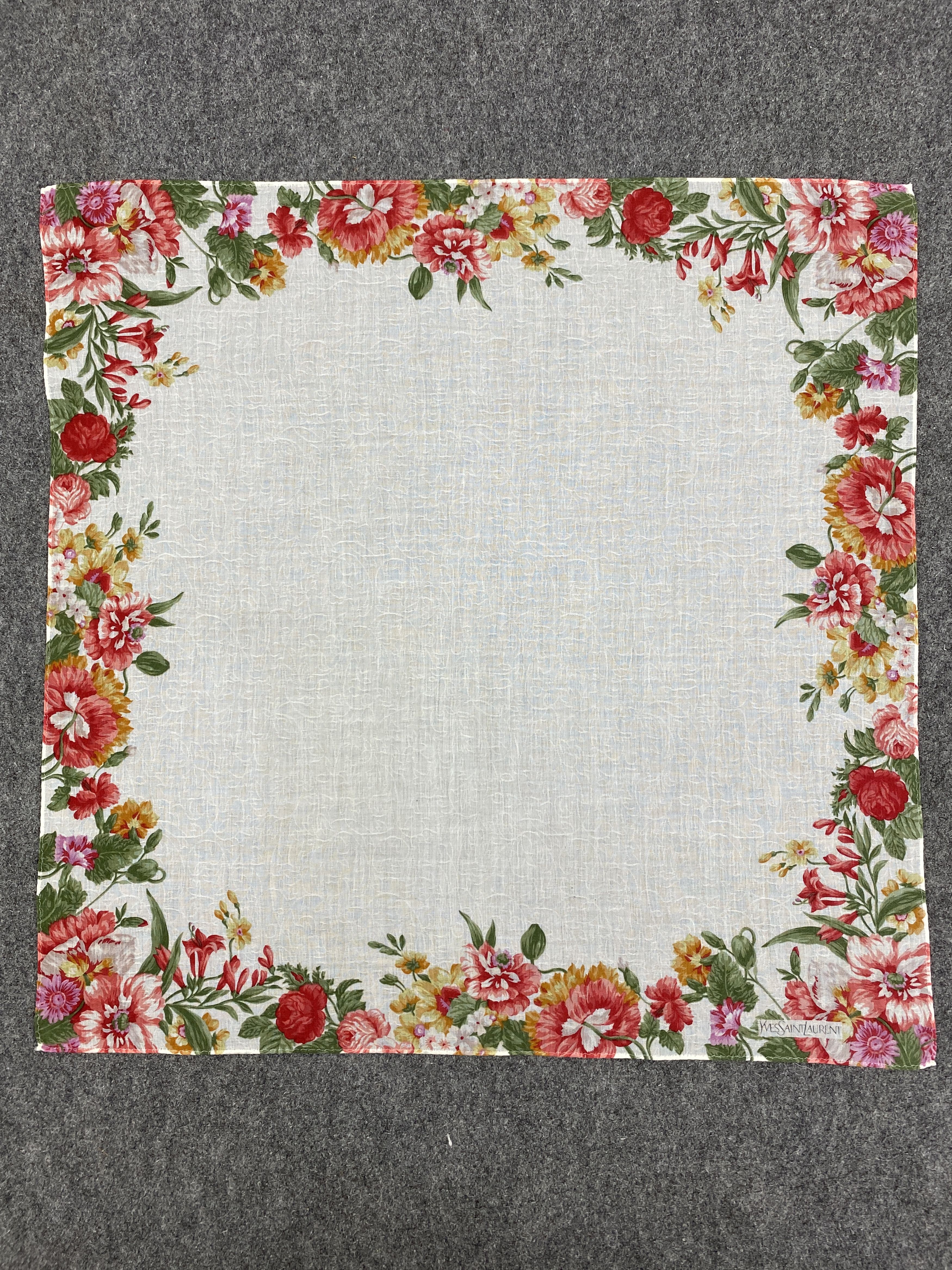 Yves Saint Laurent Yves Saint Lauren Handkerchief / Neckerchief HKC0580 Size ONE SIZE - 3 Thumbnail