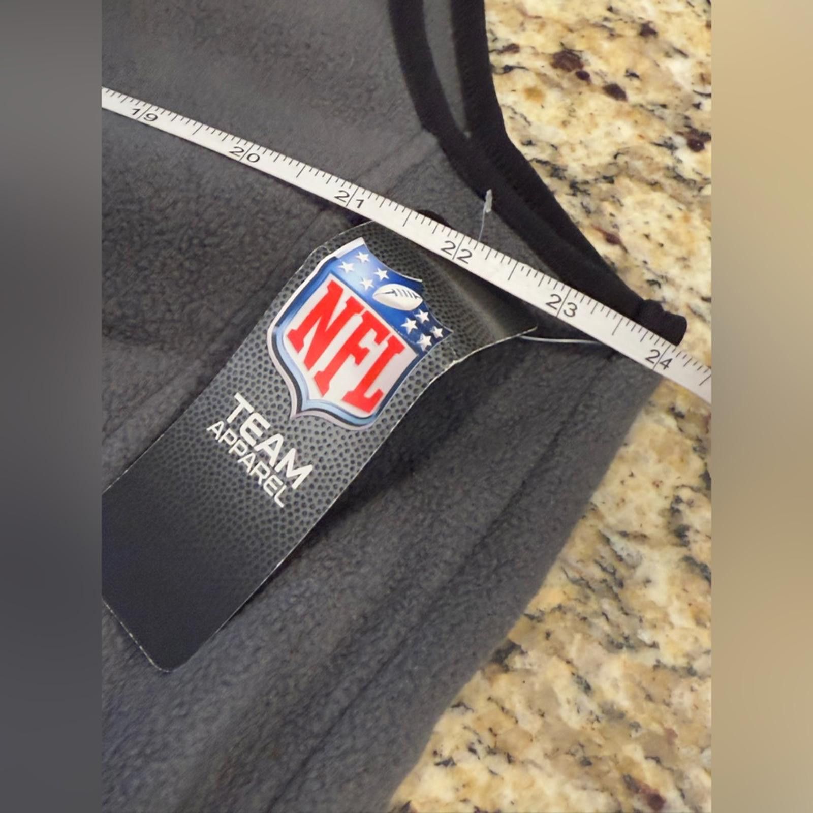 Other NFL gray fleece vest size large Size US L / EU 52-54 / 3 - 9 Thumbnail