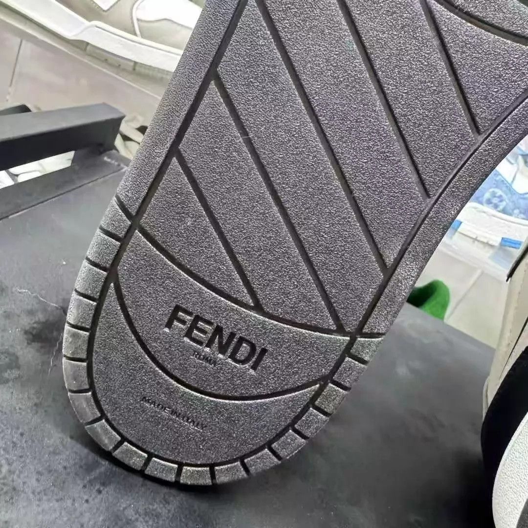 Fendi FENDI Match Leather 43 Low Top Round Toe Lace Sneaker Size US 10 / EU 43 - 8 Thumbnail