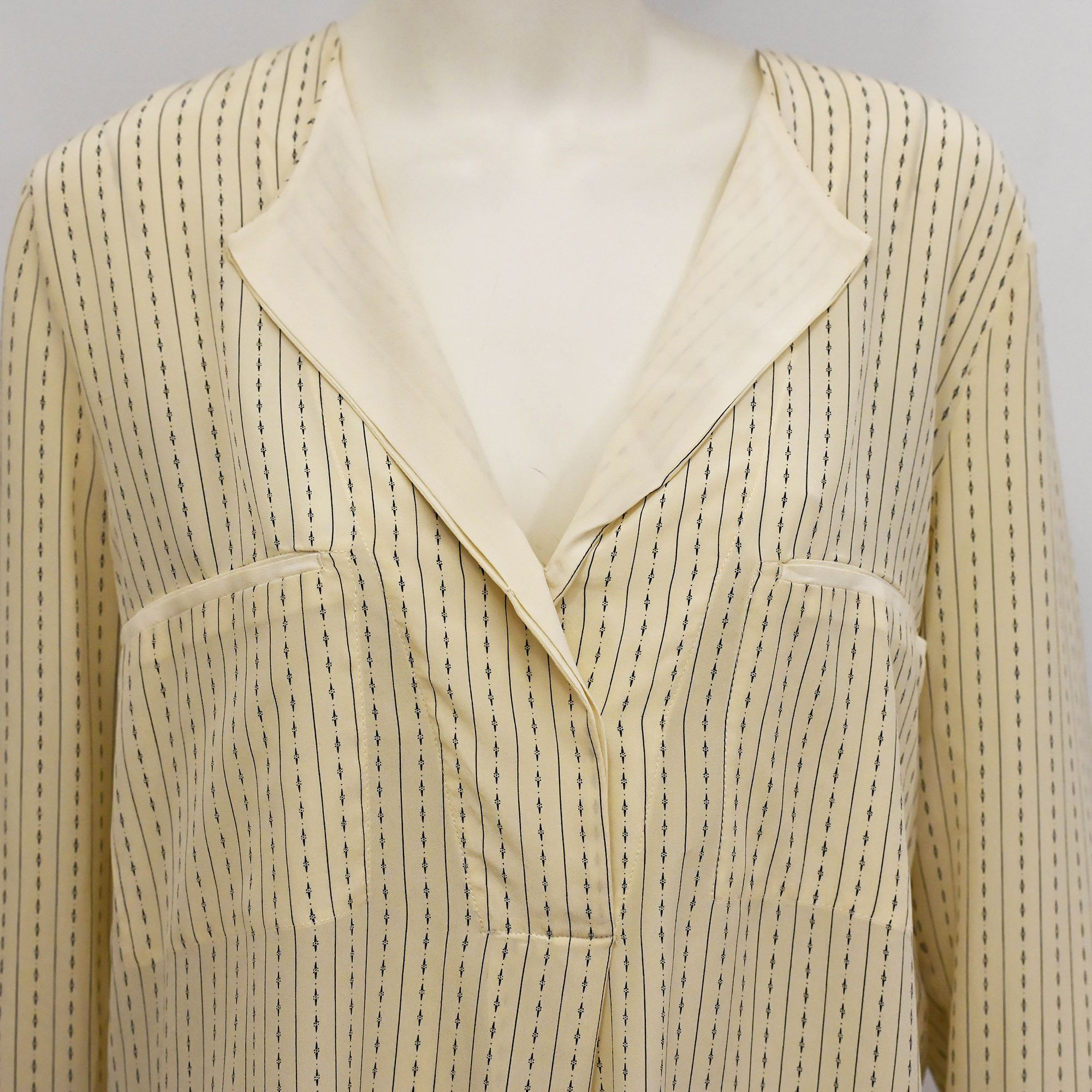 By Malene Birger By Malene Birger abstract print silk blouse vanilla cream Size M / US 6-8 / IT 42-44 - 7 Thumbnail