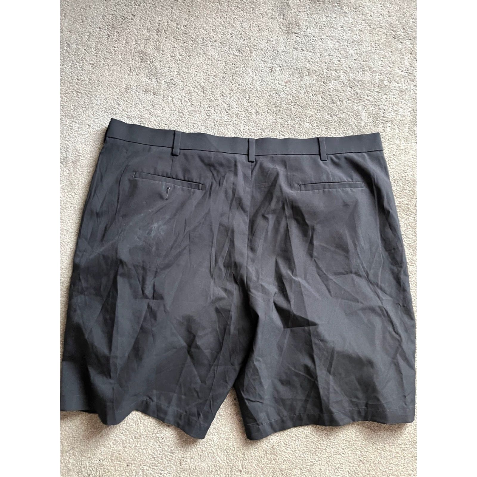 PGA Tour PGA TOUR Shorts Mens 44 Black Pleat Front Above Knee Active Chino Casual Size US 44 / EU 60 - 2 Thumbnail