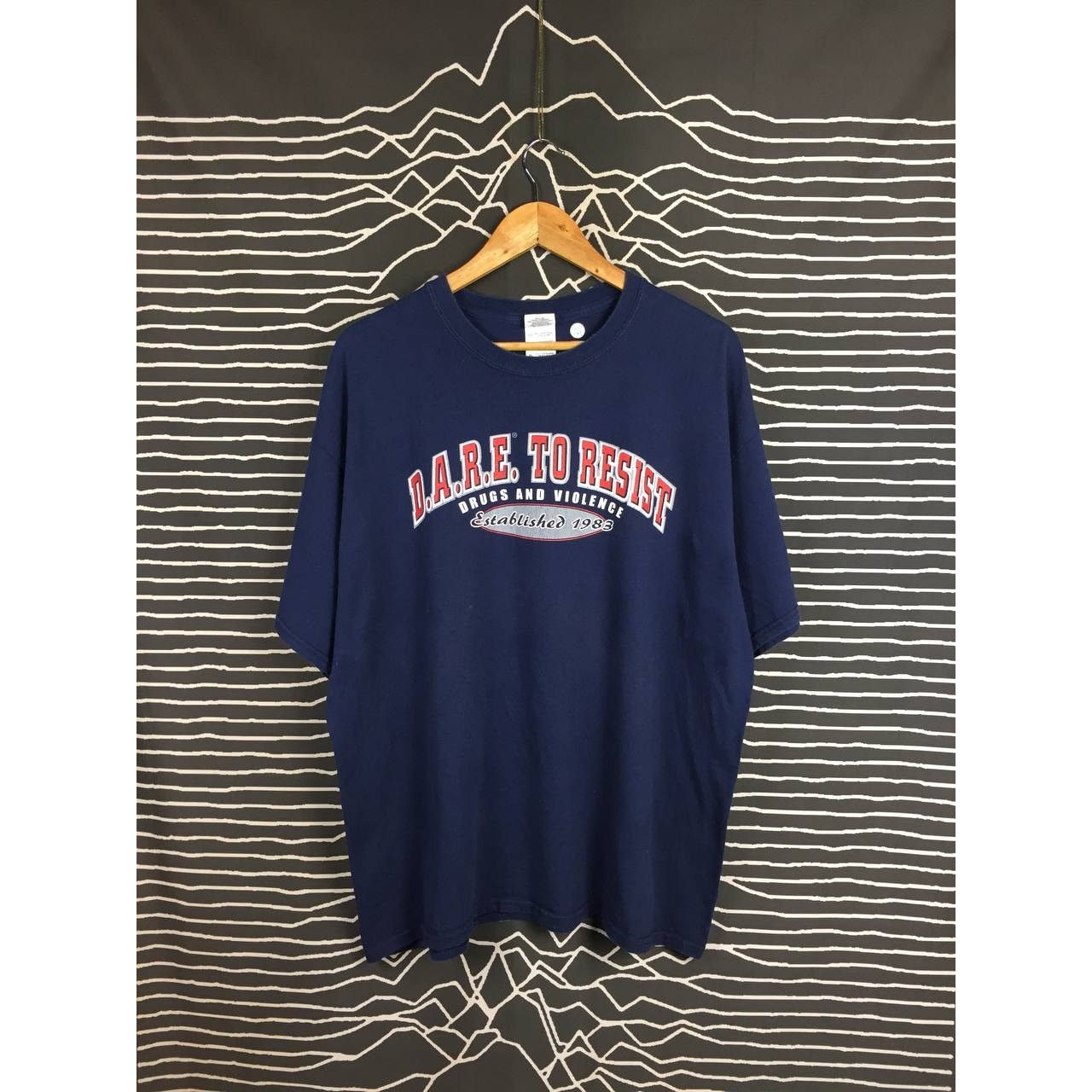 Gildan × Vintage Hillsborough Township New Jersey Police Dare To Resist Tee Size US XL / EU 56 / 4 - 2 Thumbnail