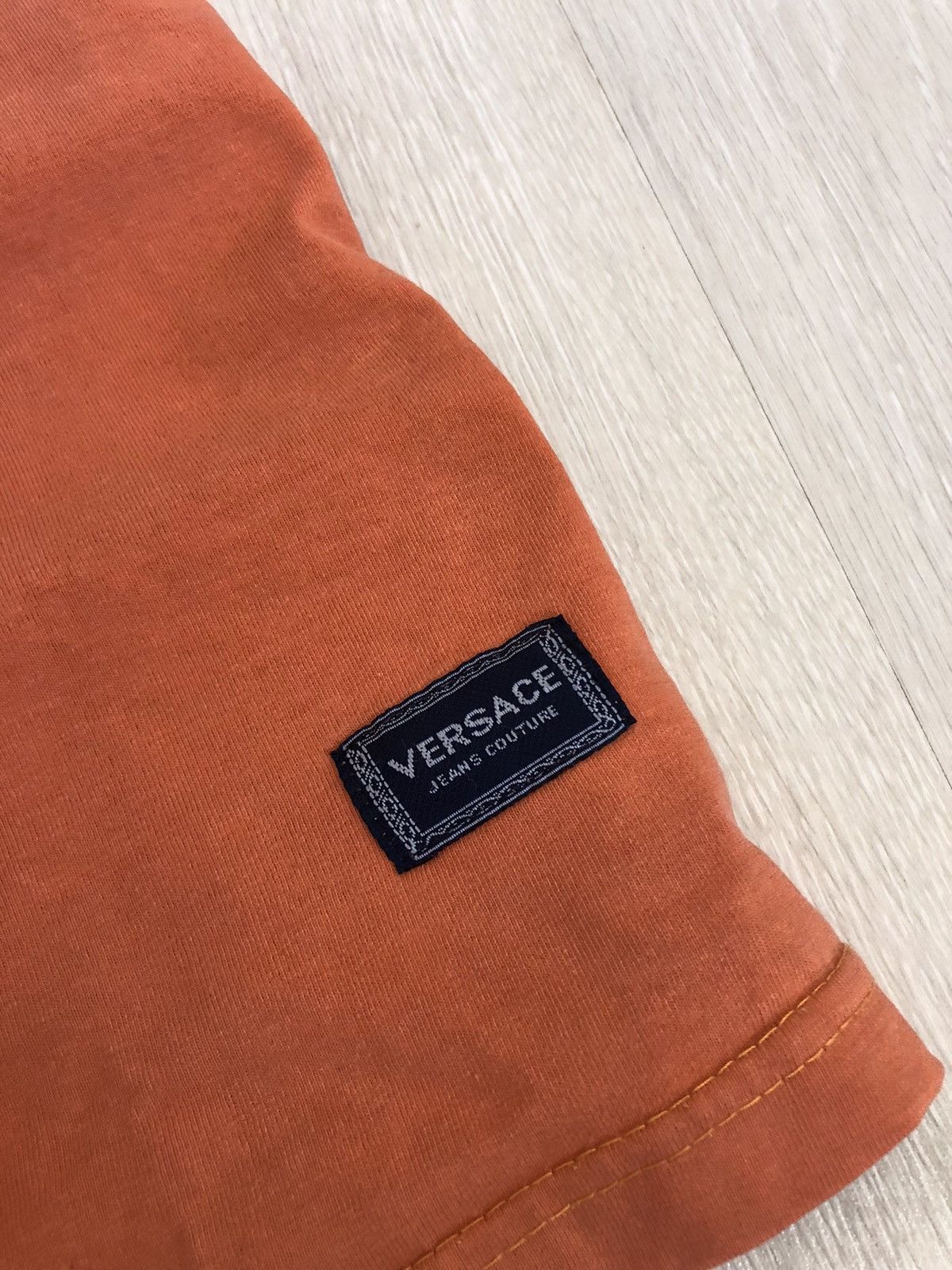 Versace Jeans Couture × Vintage Vintage Versace Jeans Couture Big Logo T Shirt Size US L / EU 52-54 / 3 - 3 Thumbnail