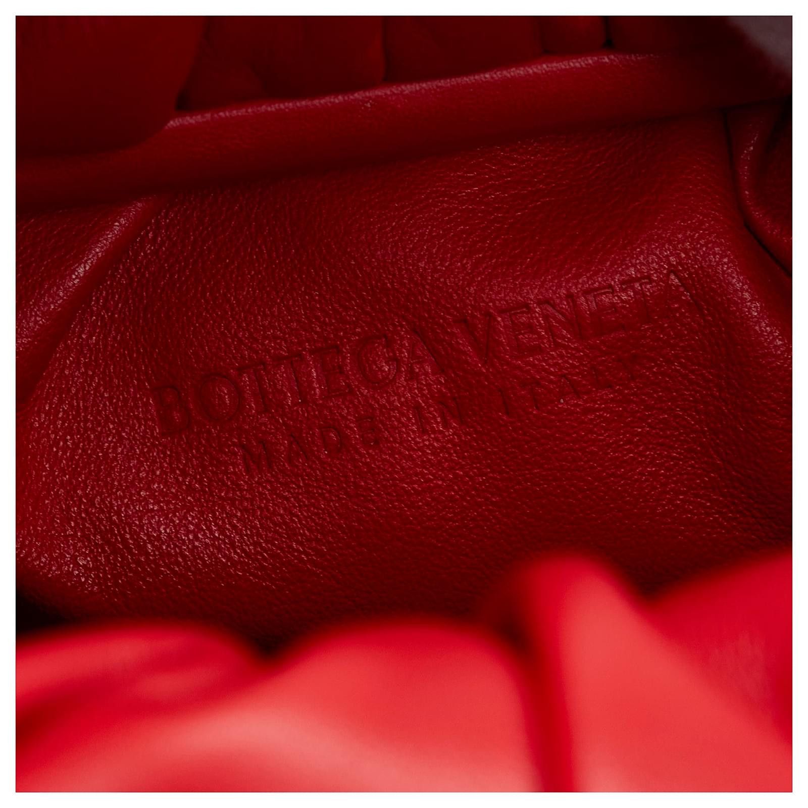 Bottega Veneta o1loc1c0824 Size: OS / Shoulder Pouch in Red Size ONE SIZE - 5 Thumbnail