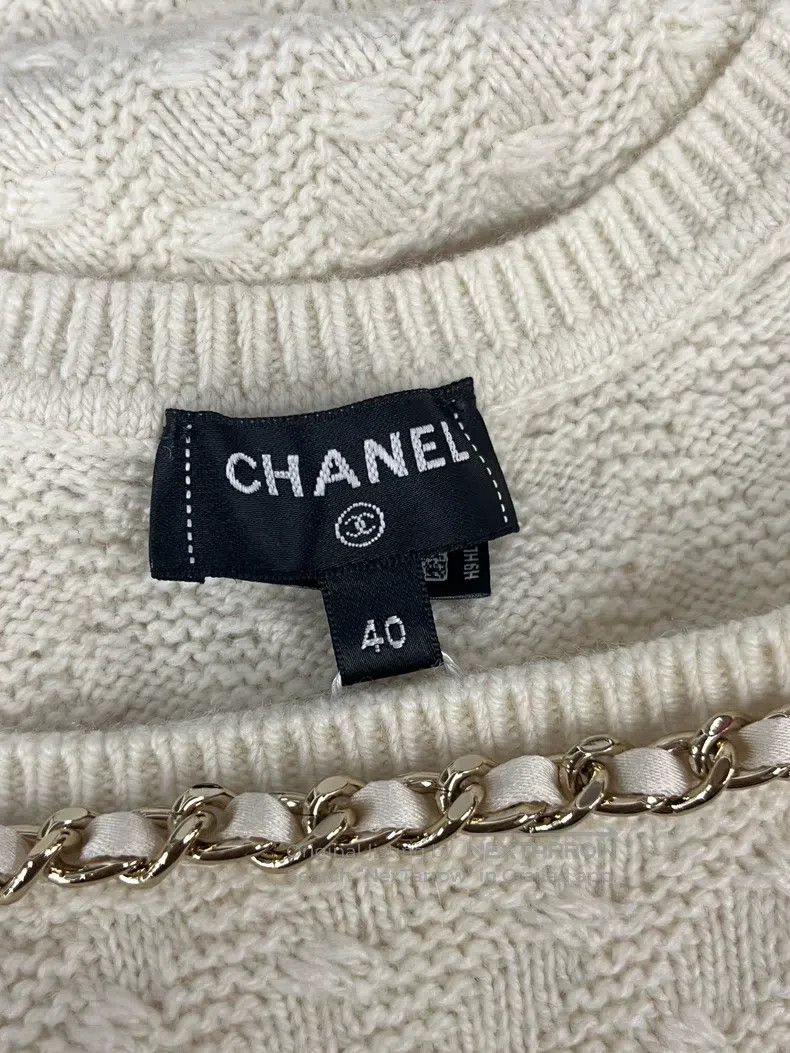 Chanel Chanel 23B white chain vest top Size S / US 4 / IT 40 - 4 Thumbnail