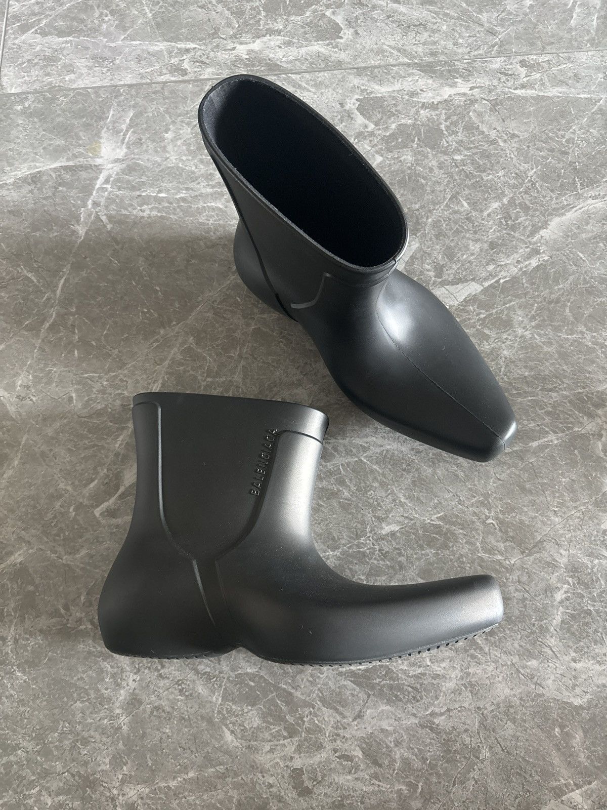 Balenciaga Balenciaga rain boots Size US 8 / EU 41 - 1 Thumbnail