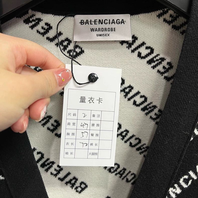 Balenciaga Balenciaga Balenciaga Logo Cardigan in Black-2506 Size US M / EU 48-50 / 2 - 2 Thumbnail
