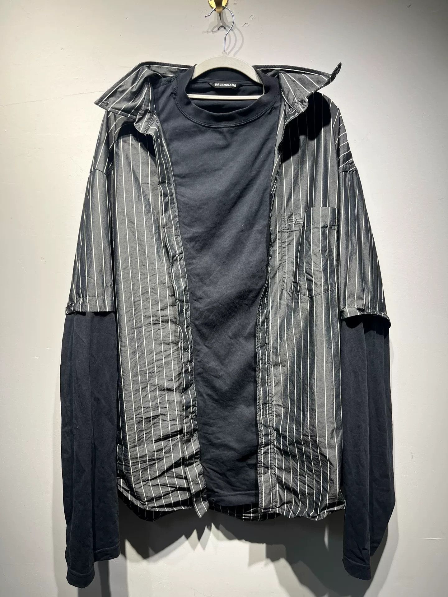 Balenciaga Balenciaga Polyester Striped Shirt 3 Men Size US XS / EU 42 / 0 - 1 Thumbnail
