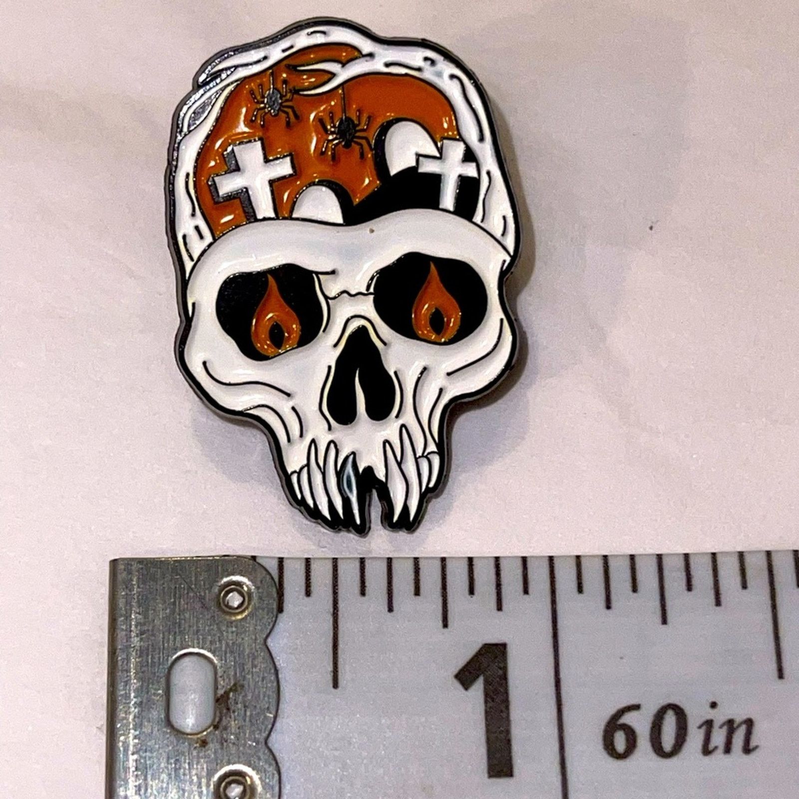 Other Haunted Skull Spider Halloween Pin Brooch Size ONE SIZE - 1 Preview