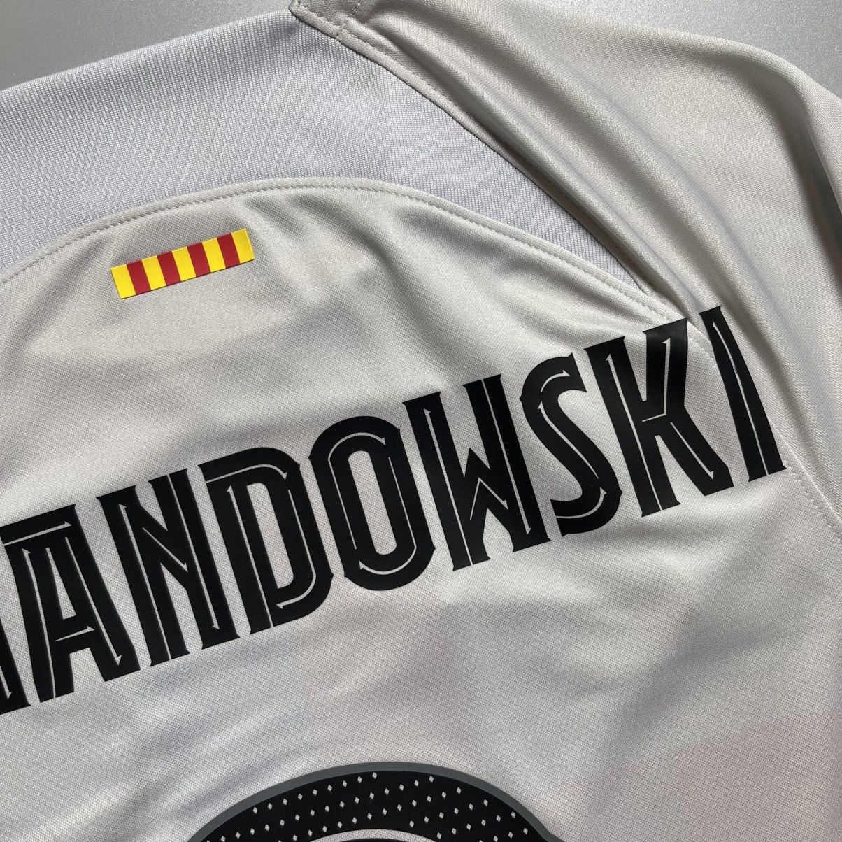 Nike × Vintage BARCELONA NIKE 2022/2023 SOCCER THIRD JERSEY #9 LEWANDOWSKI Size US S / EU 44-46 / 1 - 17 Thumbnail