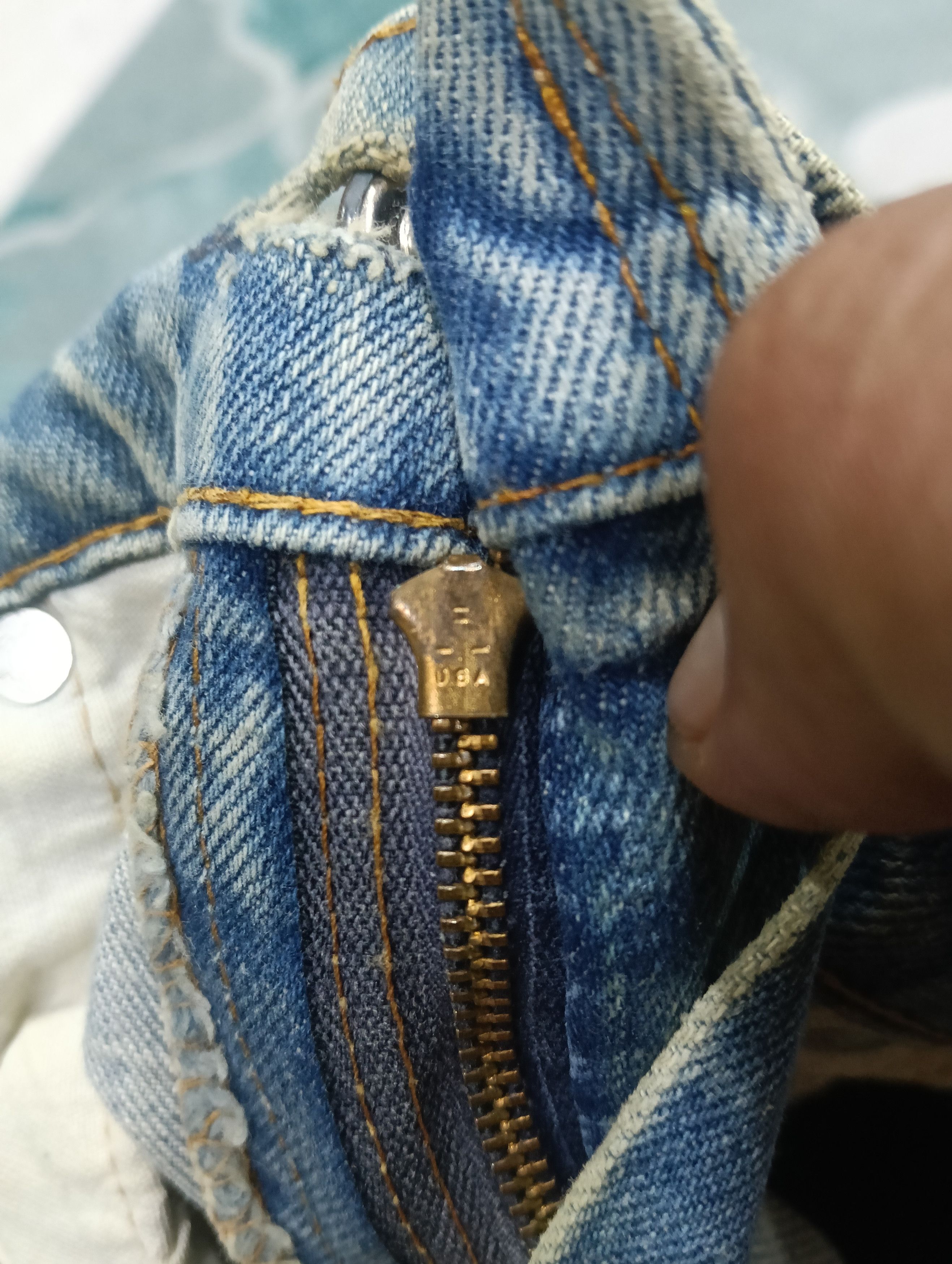 Levi's Vintage Clothing Vintage Levis 505 70s/80s Sidedam Size US 34 / EU 50 - 10 Thumbnail