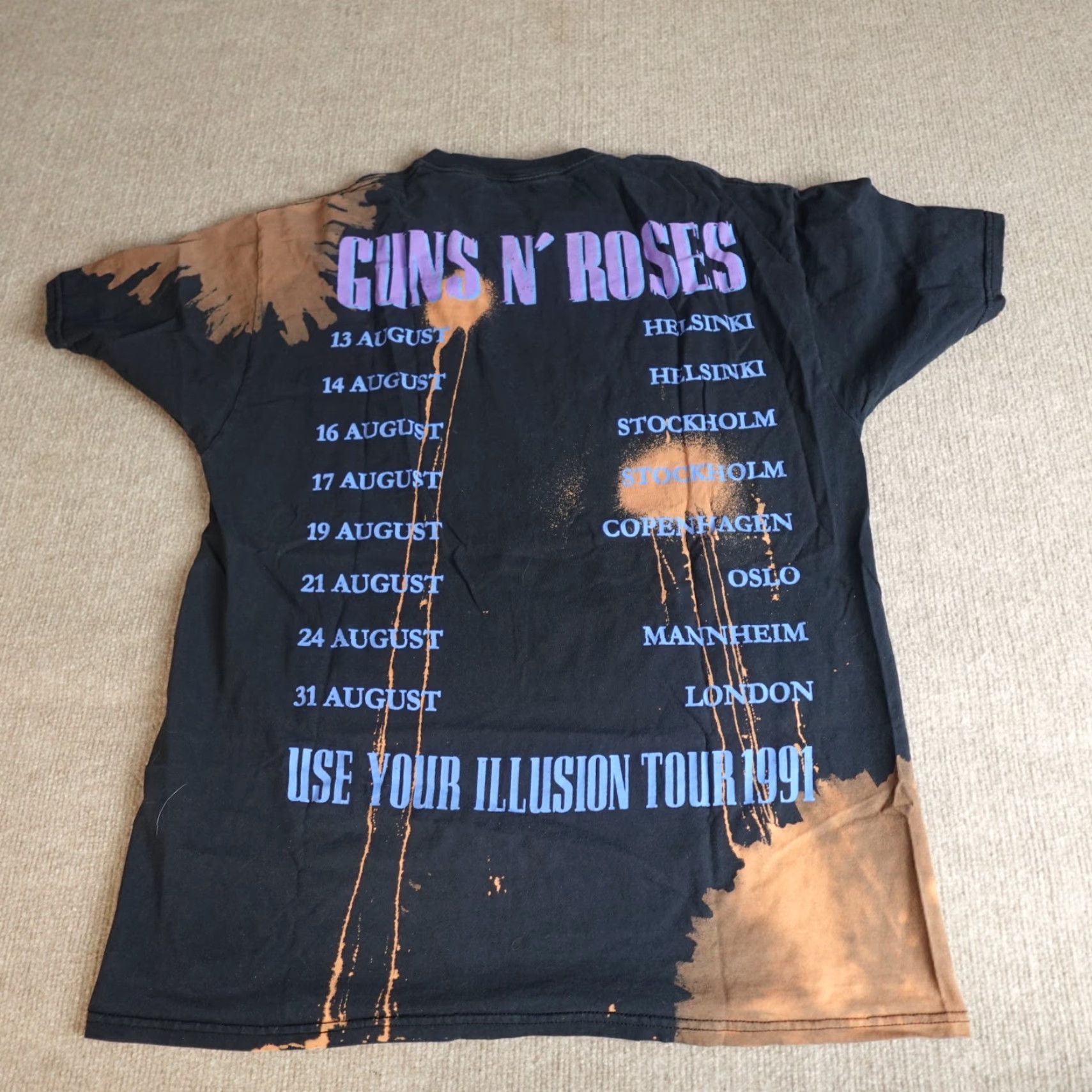 Bravado GNR Shirt Medium Blue Bravado Guns and Roses Use Your Illusion Tour Logo Graphic Print T-Shirt Unisex Adults Crew Neck Short Sleeve Size US M / EU 48-50 / 2 - 3 Thumbnail