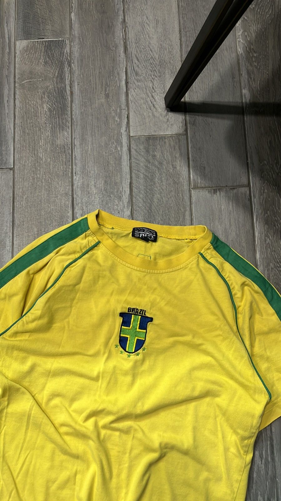 Japanese Brand × Vintage Vintage hype Brazil 9 Y2K tee Size US S / EU 44-46 / 1 - 2 Thumbnail