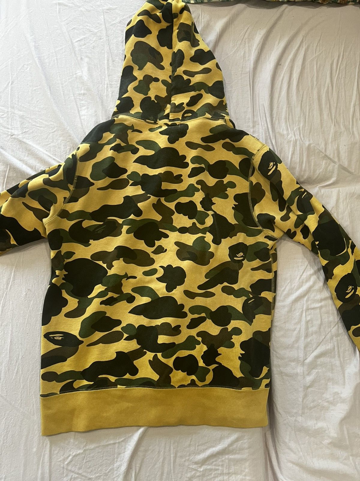 Bape Bape 1st Camo College Pullover Hoodie Yellow Size US M / EU 48-50 / 2 - 2 Thumbnail