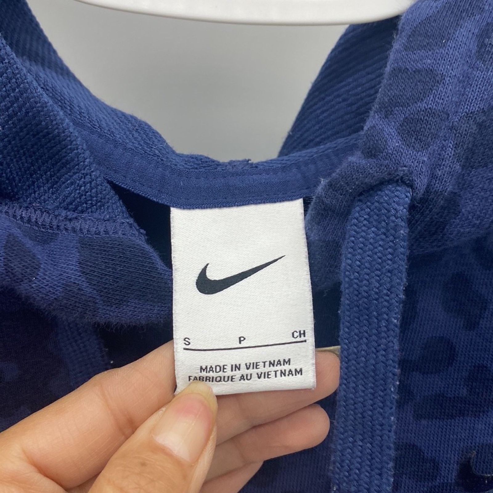 Nike NIKE blue animal print cropped oversized sweatshirt hoodie Size S / US 4 / IT 40 - 4 Thumbnail