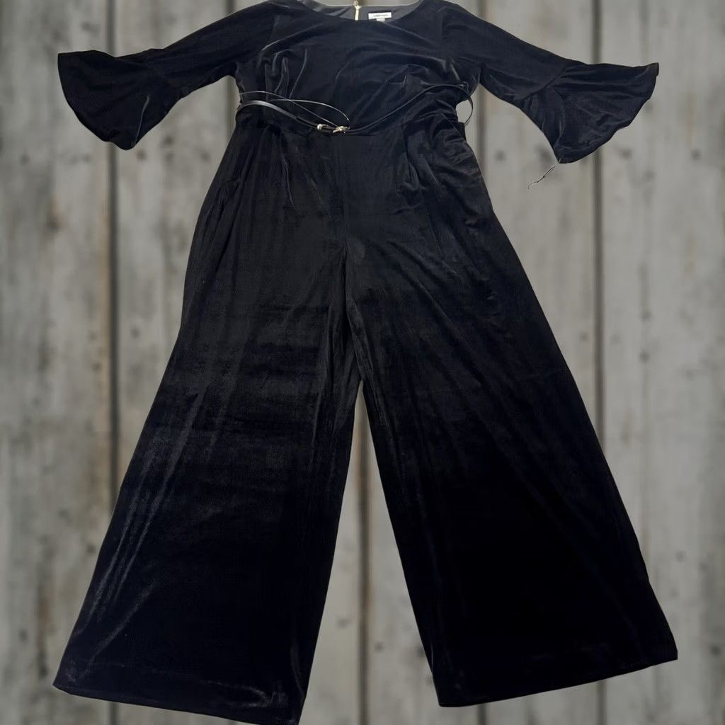 Calvin Klein Calvin Klein Women's Jumpsuit Belted Velvet Romper Pockets Black 20W XS? Size 42" / US 20 - 1 Thumbnail