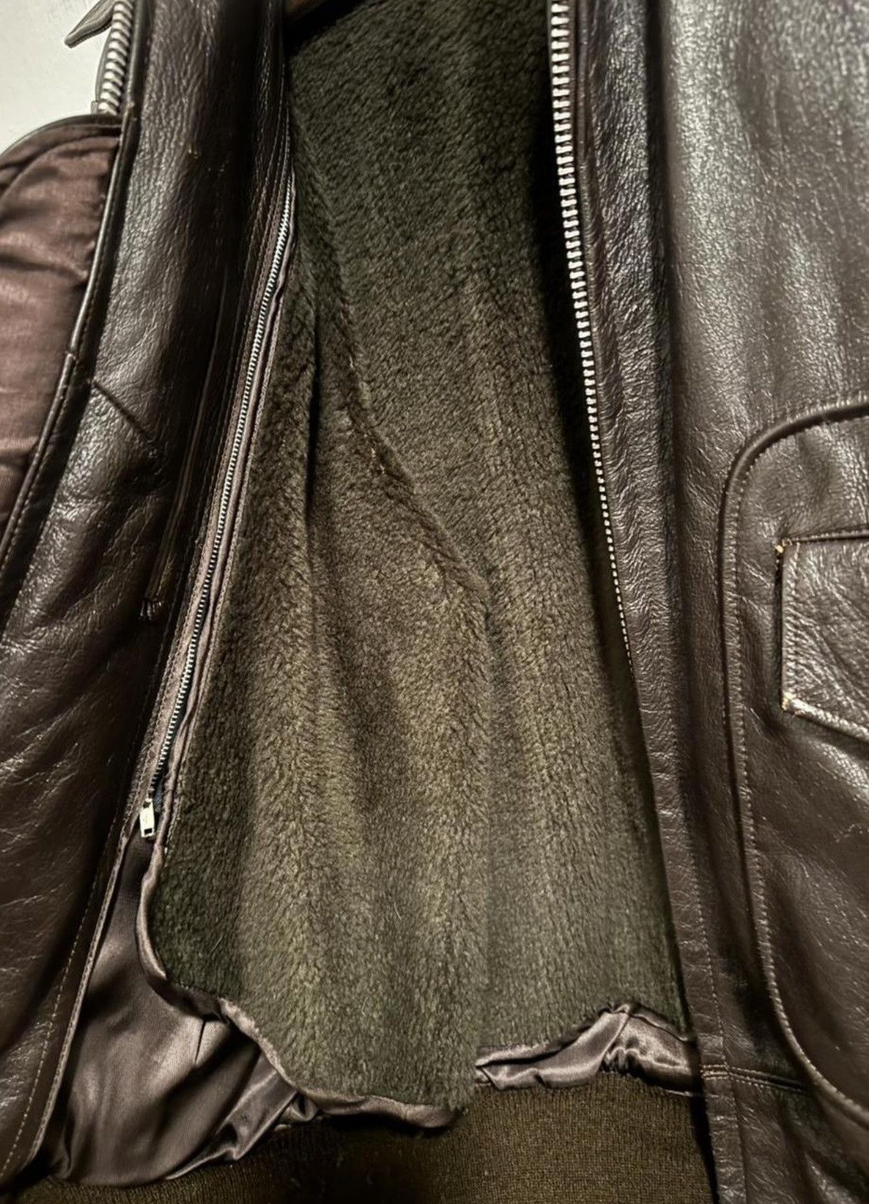 Vintage SAM'S brown type A-2 leather bomber flight jacket Size US S / EU 44-46 / 1 - 7 Thumbnail