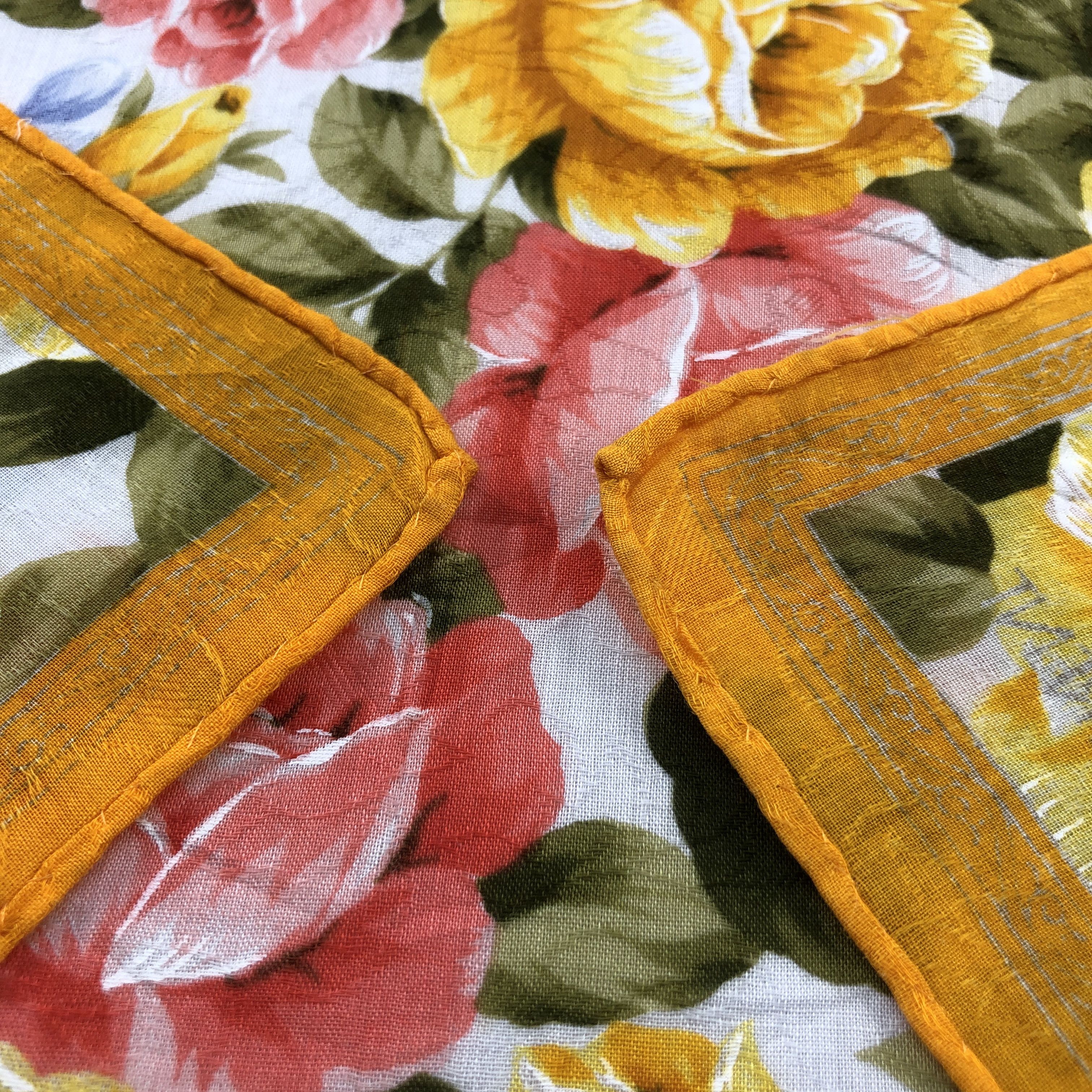 Yves Saint Laurent YSL Floral Handkerchief Neckerchief Bandana H3074 Size ONE SIZE - 5 Thumbnail
