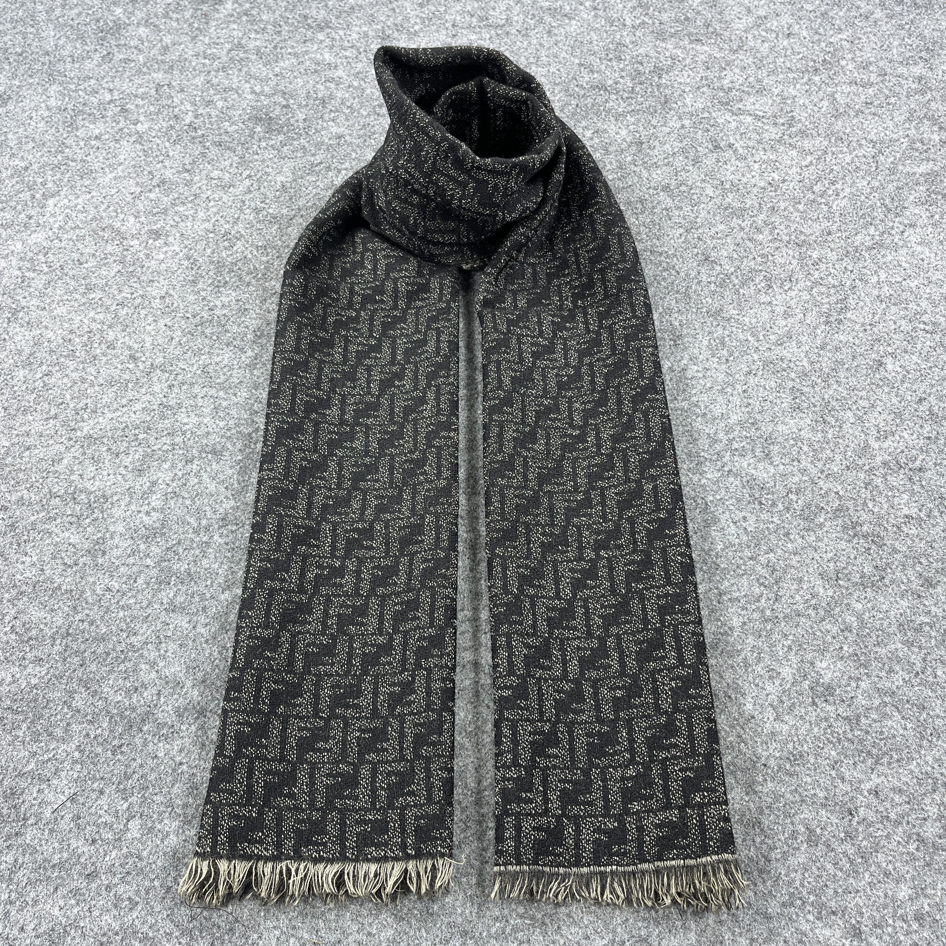 Vintage Vintage Fendi Monogram Scarf / Muffler / Neckwear K050 Size ONE SIZE - 1 Thumbnail