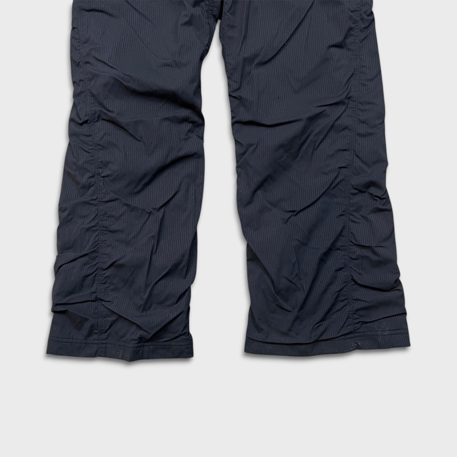 Lululemon Lululemon Studio Pant II Lined Size 4 Relaxed Lightweight Size 27" / US 4 / IT 40 - 4 Thumbnail
