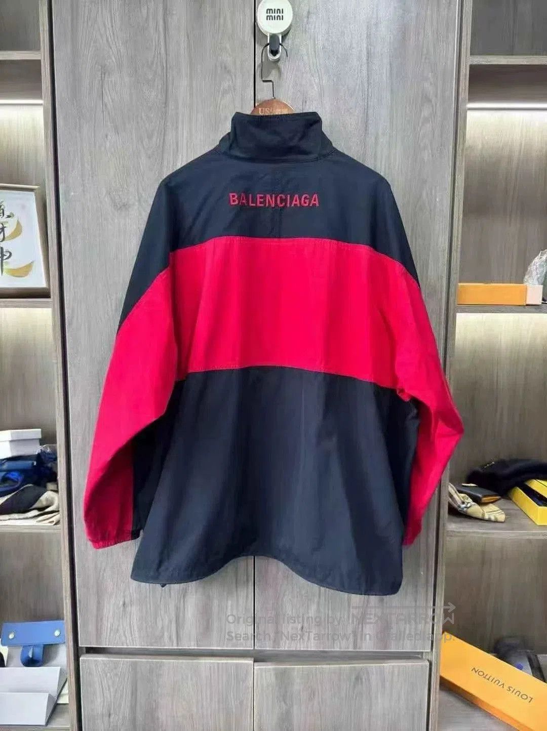 Balenciaga Balenciaga Black Red Embroidered Windbreaker. Size US M / EU 48-50 / 2 - 5 Thumbnail