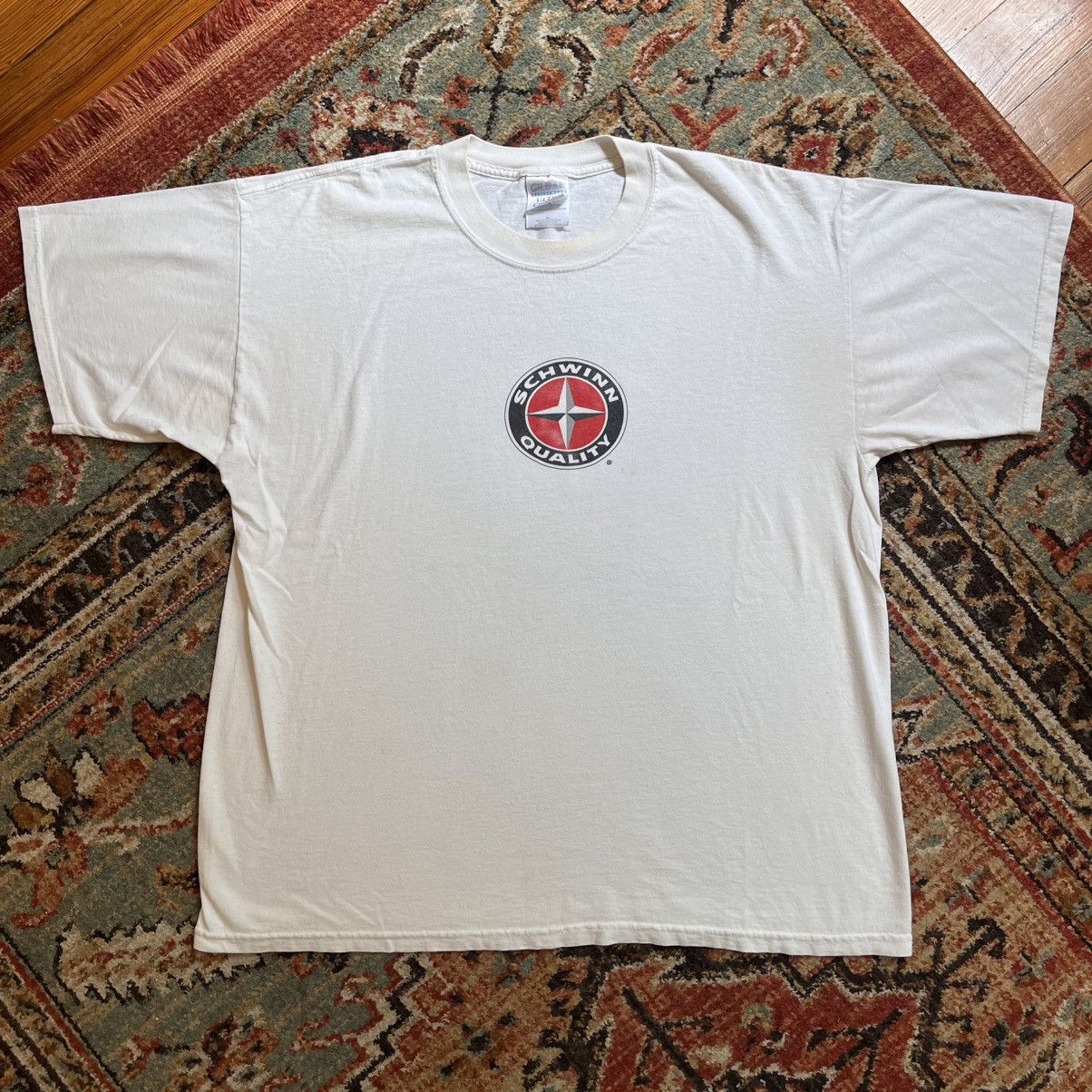 Vintage Vintage Schwinn Bicycles BMX Biking mid school Logo T-Shirt Size US XL / EU 56 / 4 - 1 Thumbnail
