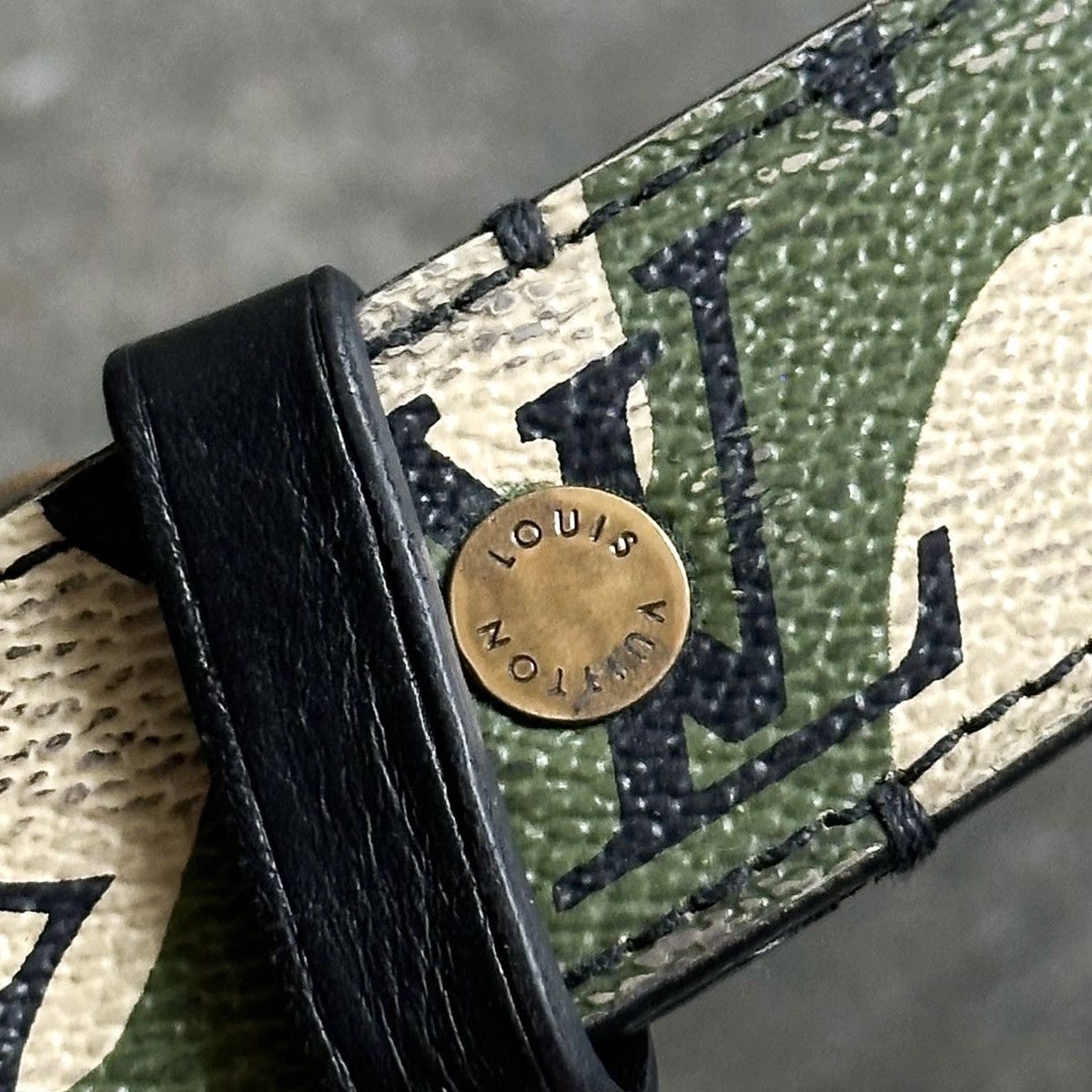 Louis Vuitton × Takashi Murakami LV 2008 Monogramouflage Ceinture Murakami Camo Belt Size 32 - 6 Thumbnail